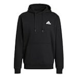 Vergleich von adidas Originals Hoodie mit Fußballtrikots: Welches Outfit punktet mehr auf dem Spielfeld?