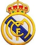 Analyse und Vergleich von Fußballtrikots: Das Real Madrid Logo im Fokus
