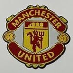 Analyse und Vergleich: Das Evolution des Manchester United Logos auf Trikots